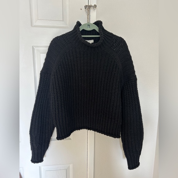 Black Ribbed Turtleneck Chunky Sweater - Picture 2 of 7